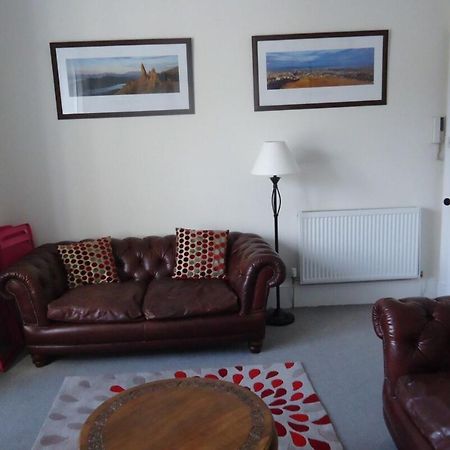 Modern And Colourful Flat By The Castle Daire Edinburgh Dış mekan fotoğraf
